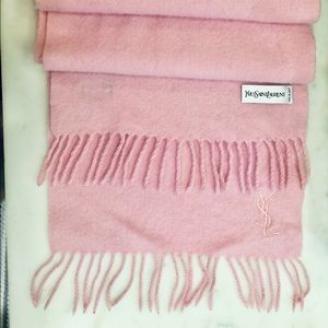 Yves Saint Laurent wool pink scarf (authentic)
